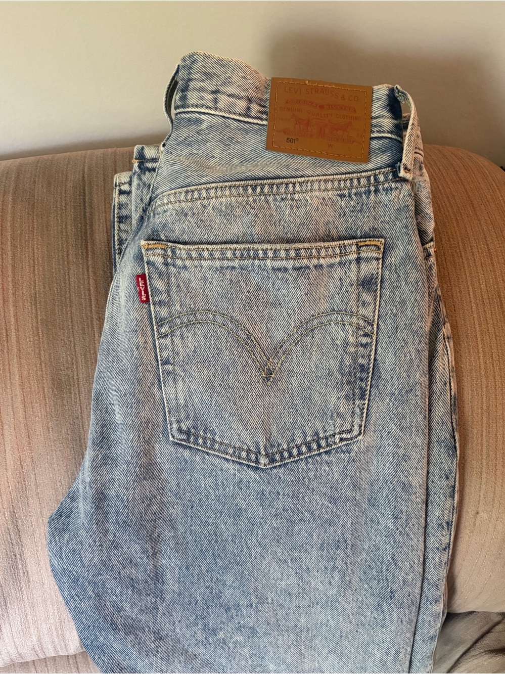 Levi's 501 Women’s Light Blue Vintage Wash Jeans